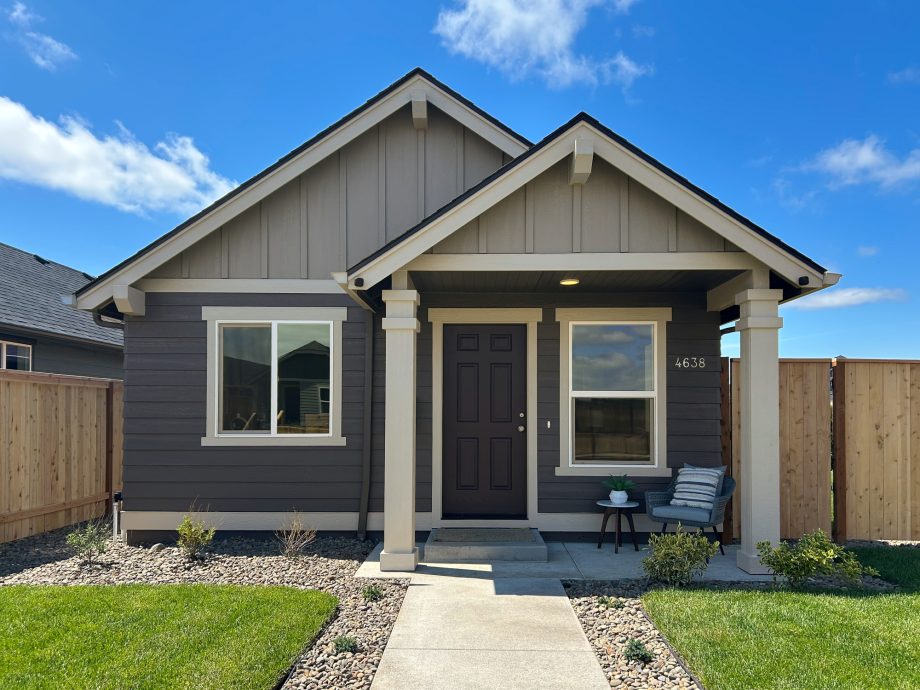 Simplicity by Hayden Homes Model Home in Albany Oregon. Schedule an appointment today to walk you through the process of building a home that fits your life, land, and your priorities.